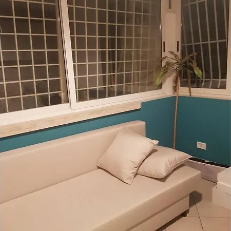 La Piramide Di Hermes Apartmán *
